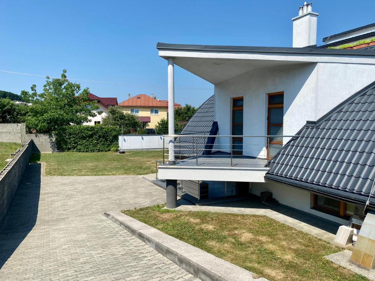 Apartman Triga Snina Eksteriør bilde